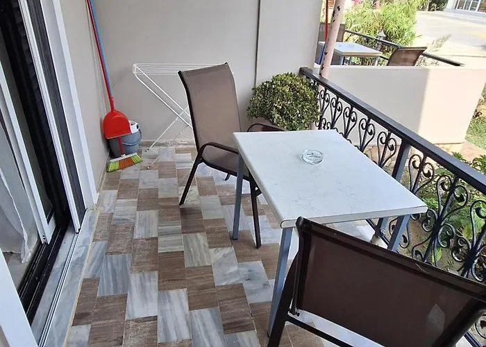 Antzela Apartments