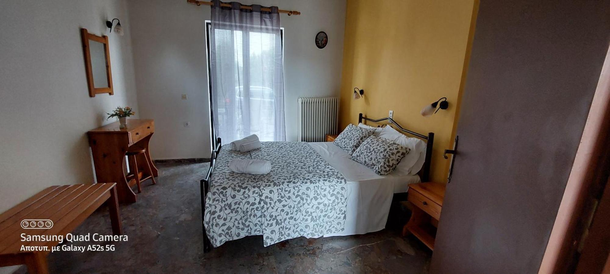 Antzela Apartment